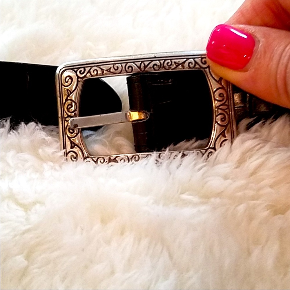 BRIGHTON Black & Brown Leather Reversible Silver Buckle Belt, Medium.